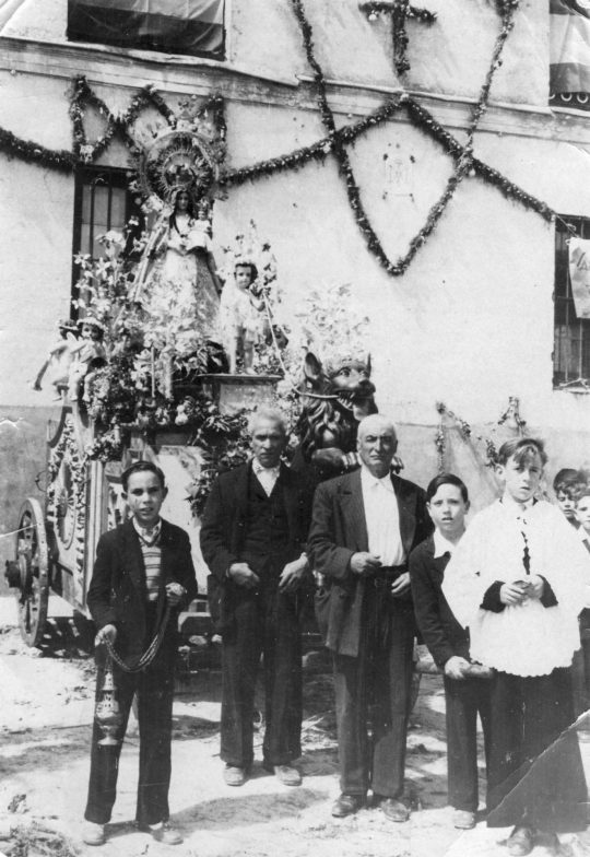 1947 - La carroza antigua de la Virgen de Alcorcón