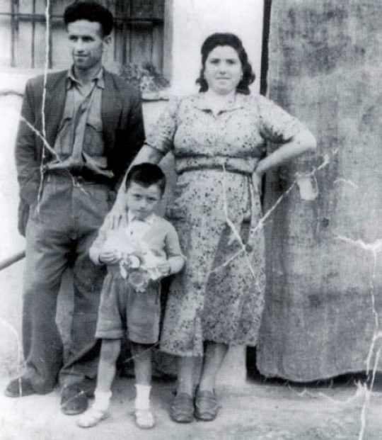1954 - Familia en la calle Cantarranas