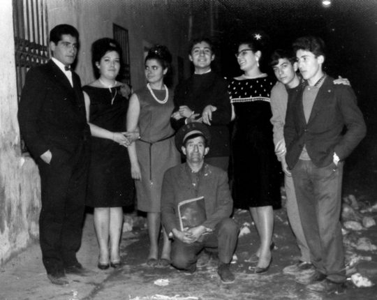 1964 - Puerta del baile de la Calle Castilla