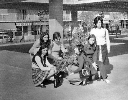 1973 - Chicas en Parque Lisboa