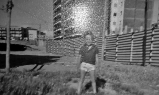 1975 - Niño en Los Cantos
