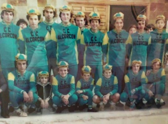 1976 - Club ciclista de Alcorcón en la calle Vizcaya