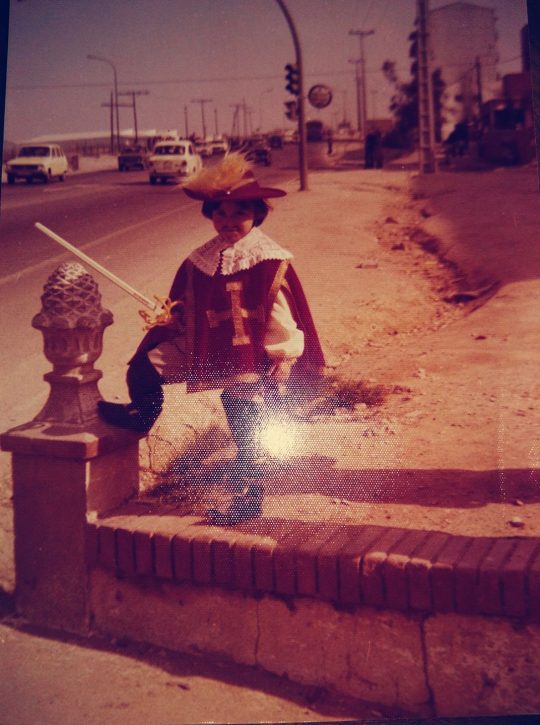 1976 - Niño en la Renfe de Alcorcón