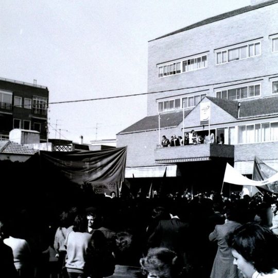 1980 - Manifestación por la enseñanza en Plaza de España