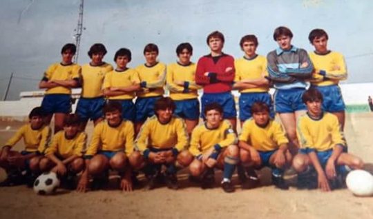 1984 - El equipo de fútbol infantil de la Agrupación Deportiva Alcorcón