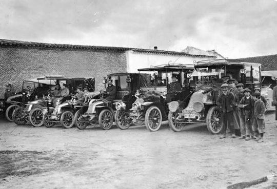 1912 - Automóviles Renault en Venta la Rubia